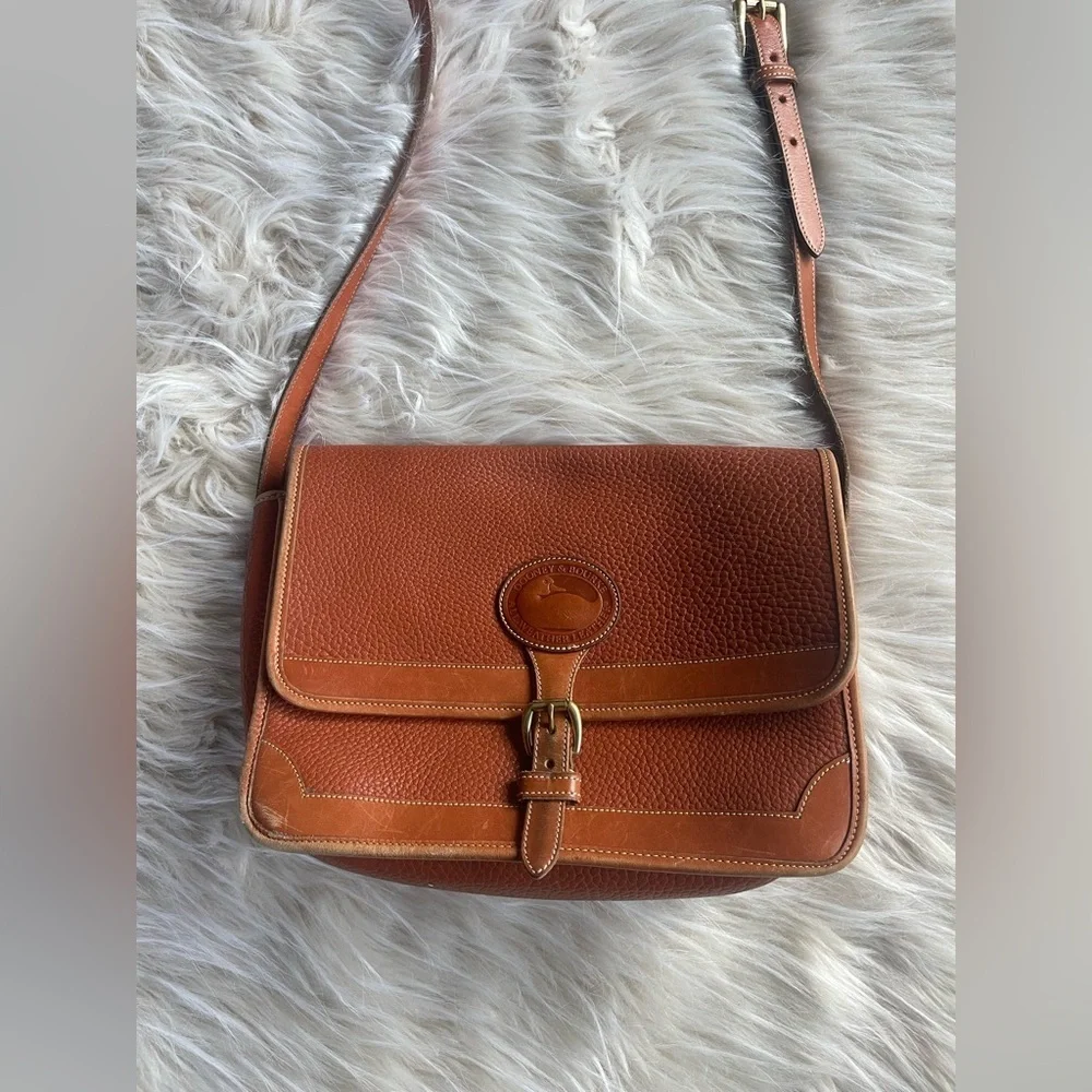 Dooney And & Bourke All Weather Pebble Leather Brown Crossbody Bag Made In USA
